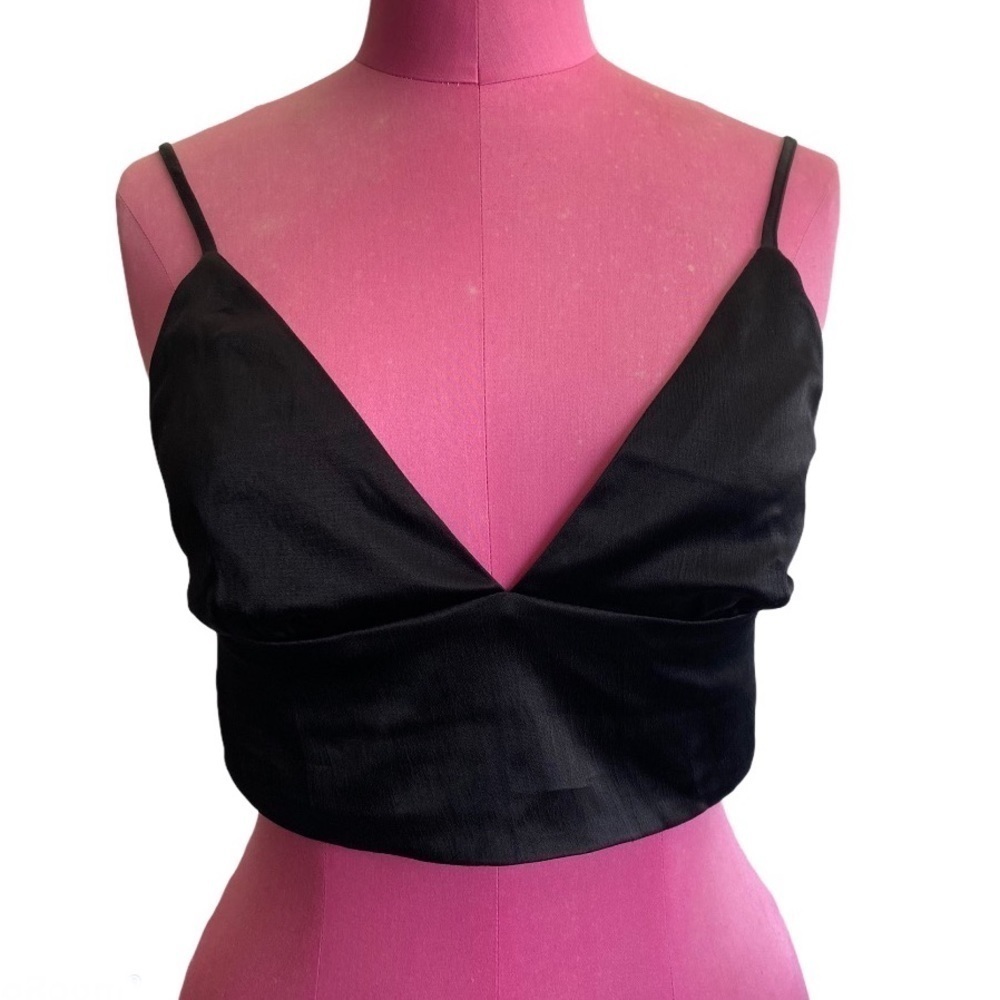Zara black crop tank top L